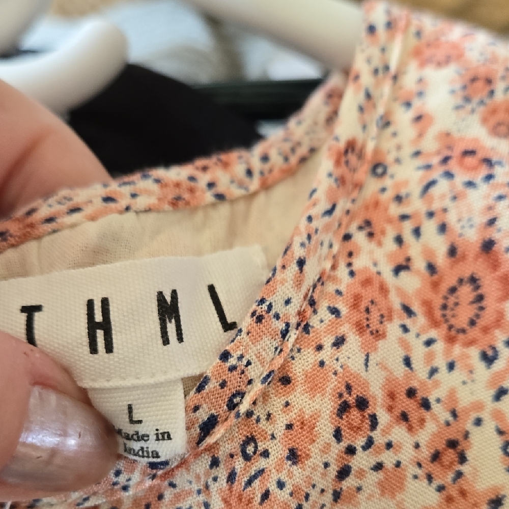 THML Mixed-Pattern Flutter Sleeve Top in Coral, White and Navy - Picture 3 of 3